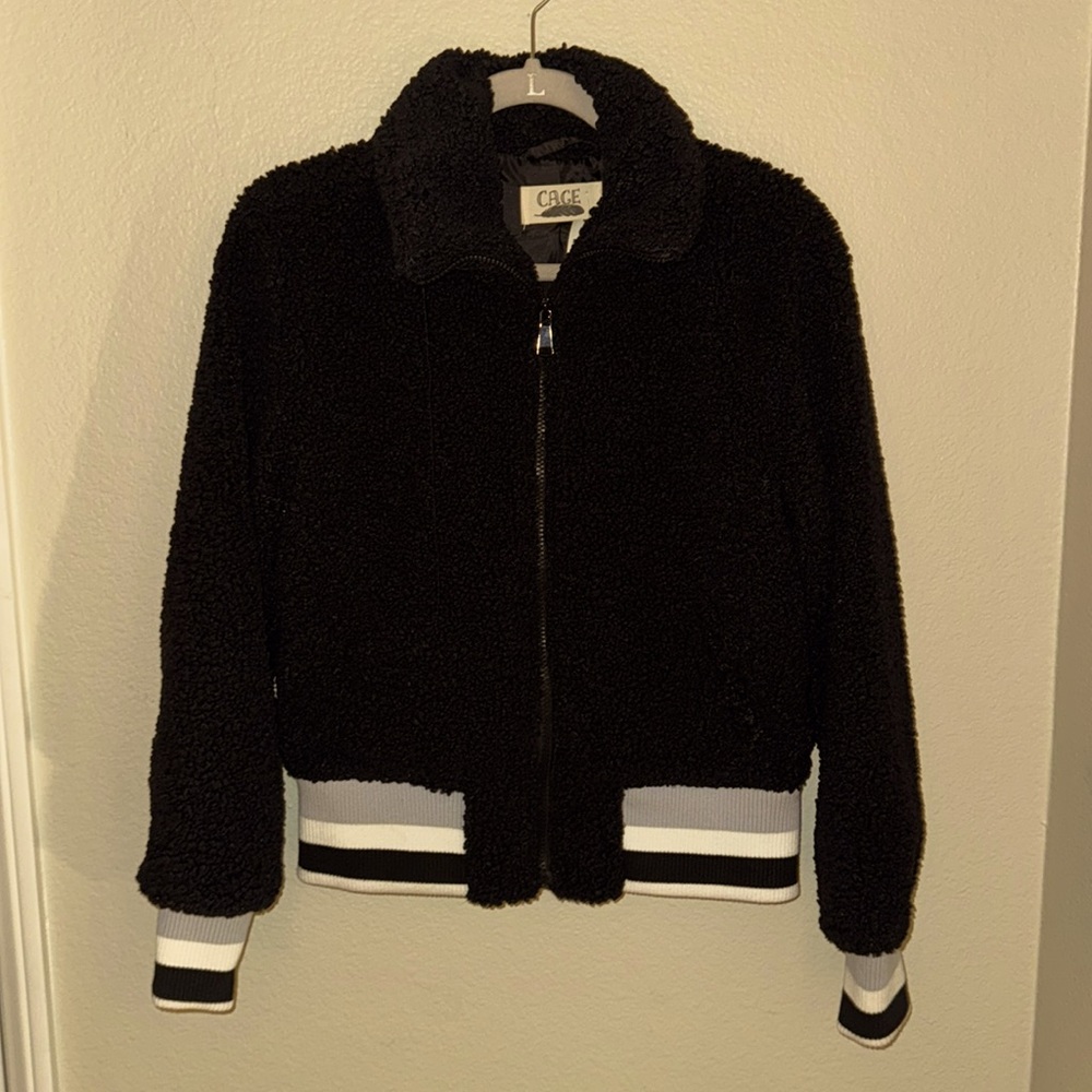 Black Faux Fur Bomber Jacket - Size: S